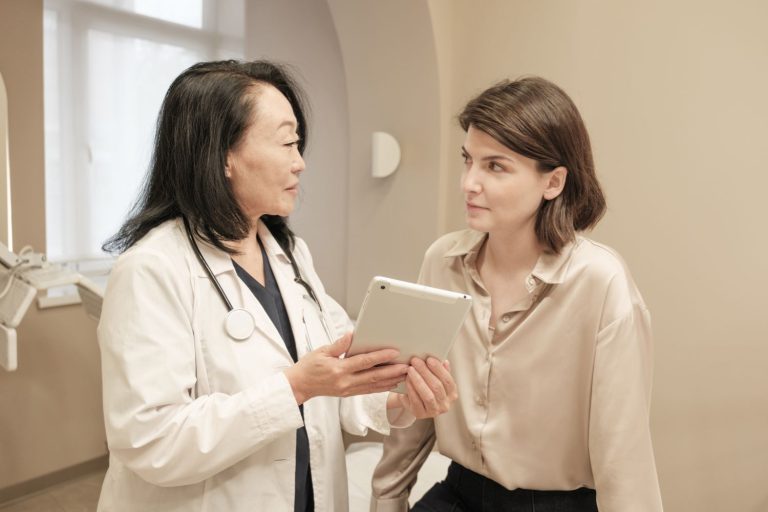 Improving Practice Efficiency and Reducing Healthcare Burnout with Contactless Patient Intake 
